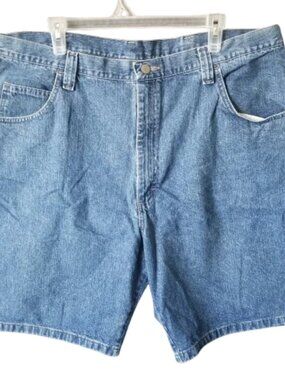 💚2/$20 Wrangler Carpenter Jean Shorts Men 42